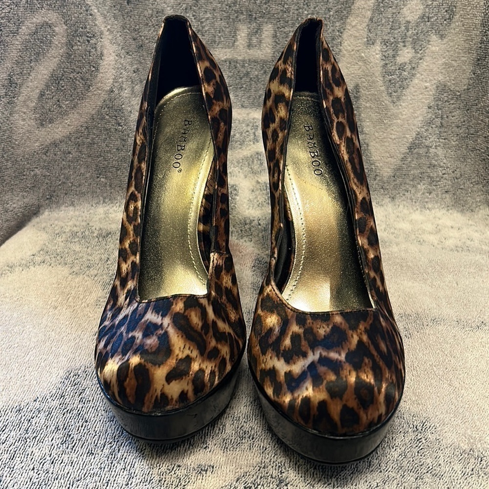 LEOPARD 🐆 Platform Pumps - image 2